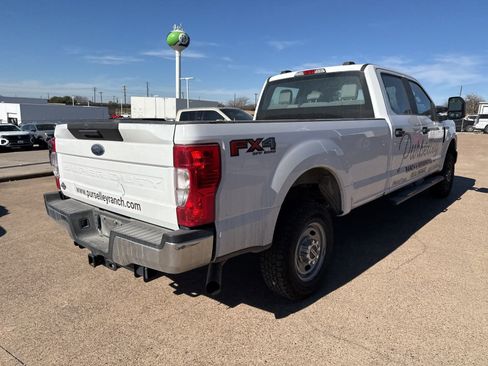 Used 2021 Ford F250 XL w/ Power Equipment Group image 4