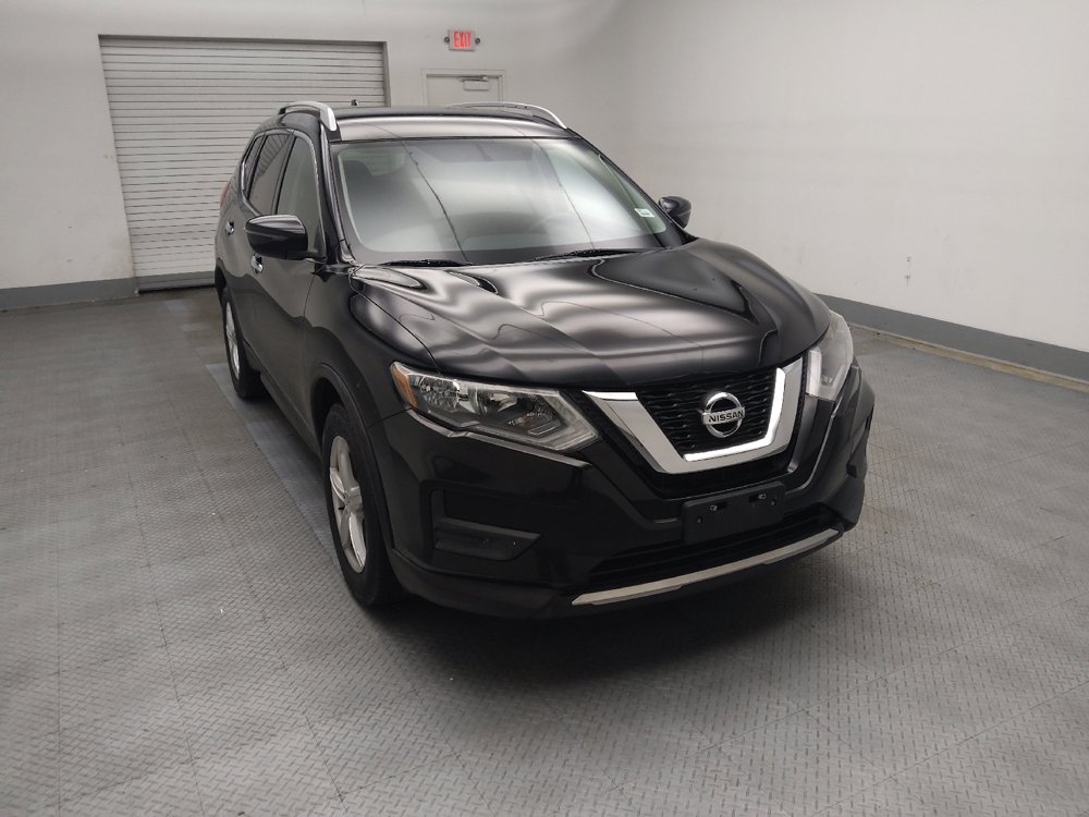 Used 2017 Nissan Rogue S w/ S Appearance Package FWD image 13
