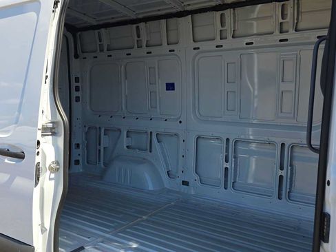 Used 2026 Mercedes-Benz Sprinter 2500 image 15