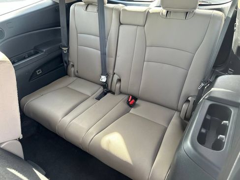 Used 2019 Honda Pilot EX-L image 37
