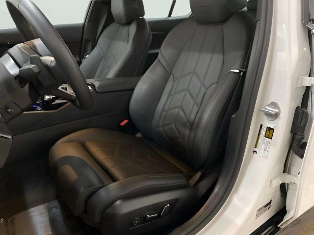 Used 2026 BMW 530i RWD image 62