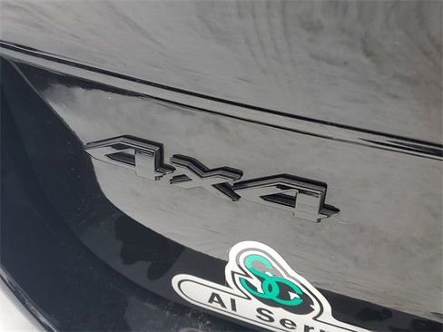 New 2025 Jeep Grand Cherokee L Altitude image 6