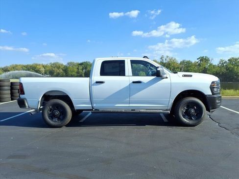 New 2026 RAM 3500 Tradesman image 16