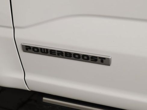 Used 2023 Ford F150 Limited image 11