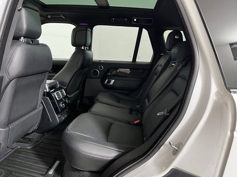 Used 2022 Land Rover Range Rover Westminster Edition image 19