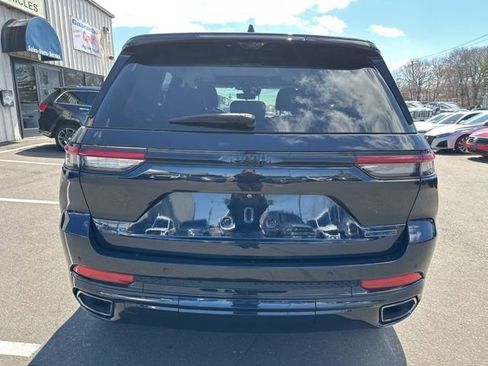 Used 2023 Jeep Grand Cherokee 30th Anniversary image 4