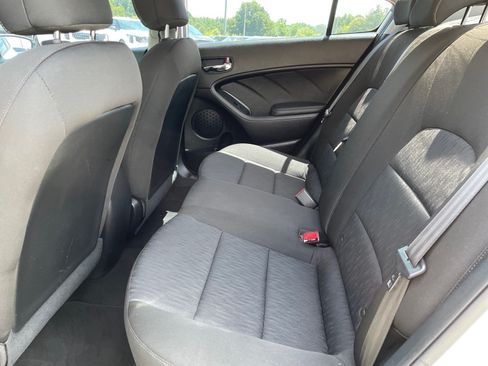 Used 2016 Kia Forte LX FWD image 8