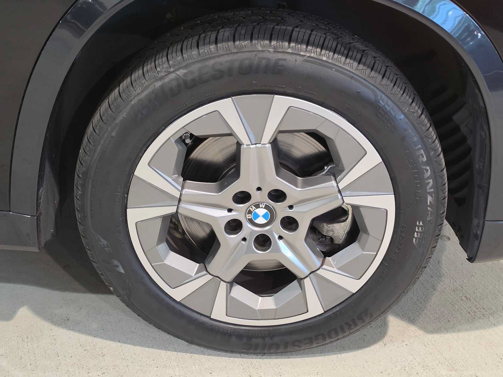 Used 2023 BMW X1 xDrive28i w/ Premium Package AWD/4WD image 9
