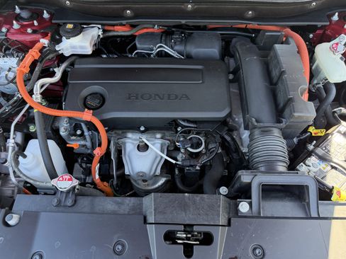 Used 2024 Honda CR-V Sport Touring image 29