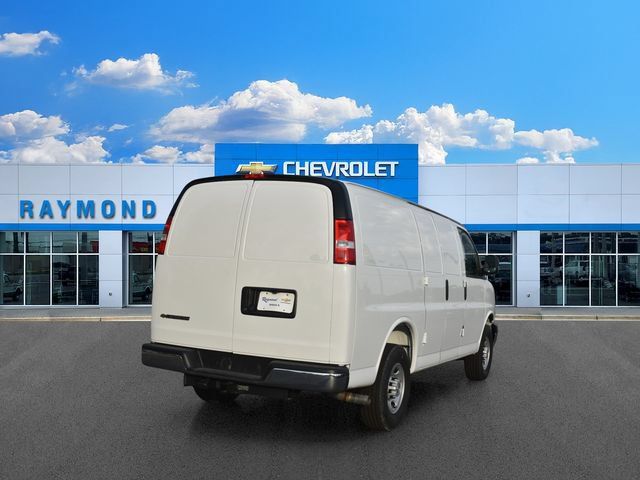 New 2026 Chevrolet Express 2500 w/ Driver Convenience Package RWD image 4