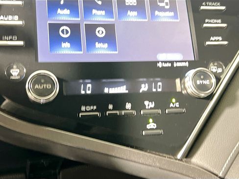 Used 2018 Toyota Camry XSE w/ Audio Package FWD image 27