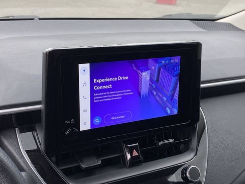 Certified 2025 Toyota Corolla LE image 8