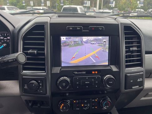 Used 2019 Ford F250 XLT w/ XLT Premium Package image 36