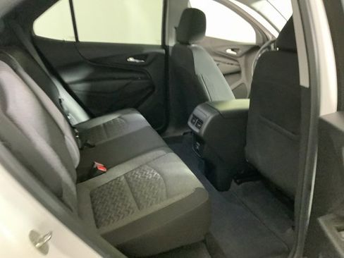 Used 2022 Chevrolet Equinox LT image 27