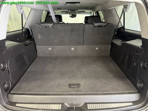 Used 2015 Chevrolet Suburban LT AWD/4WD image 15