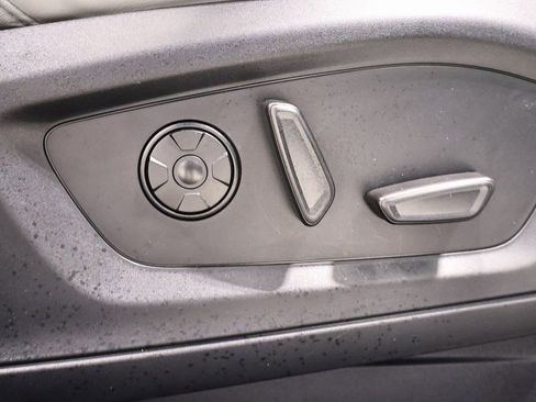 Certified 2025 Ford Explorer Platinum w/ Ultimate Package image 26