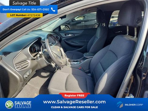 Used 2022 Chevrolet Malibu RS image 9