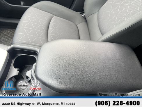 Used 2019 Toyota RAV4 XLE image 20
