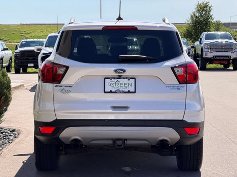 Used 2019 Ford Escape Titanium AWD/4WD image 8