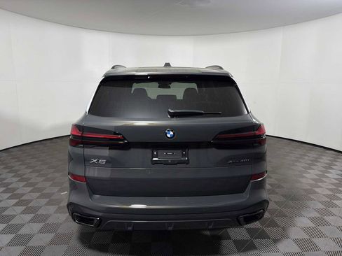New 2026 BMW X5 xDrive40i w/ M Sport Package image 2
