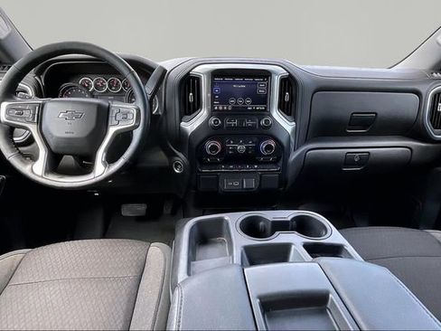 Used 2021 Chevrolet Silverado 1500 RST AWD/4WD image 7