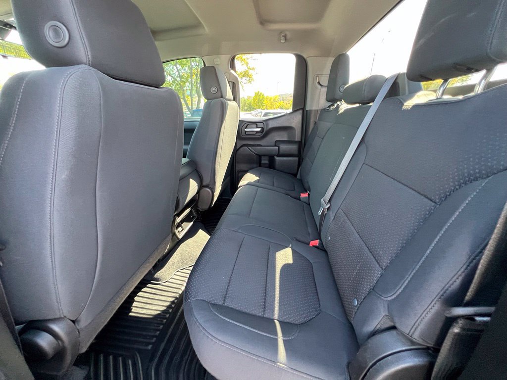 Used 2020 Chevrolet Silverado 1500 Custom w/ Custom Value Package AWD/4WD image 20