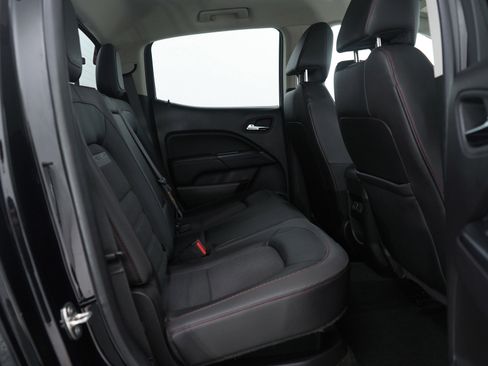 Used 2017 GMC Canyon SLE w/ All Terrain X Package image 11