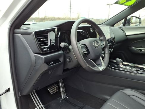 Used 2025 Lexus NX 350 F Sport w/ Accessory Package (2T) image 19