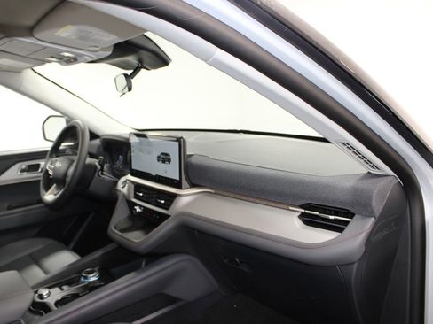 New 2026 Ford Explorer Active image 29