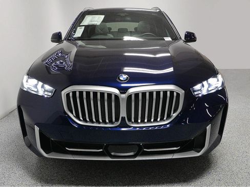 Used 2026 BMW X5 sDrive40i RWD image 2