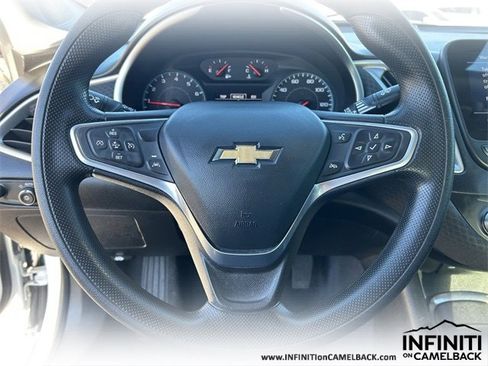 Used 2023 Chevrolet Malibu LT image 22