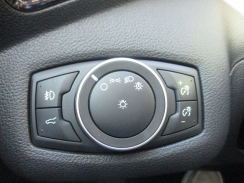 Used 2018 Ford Escape SEL image 14