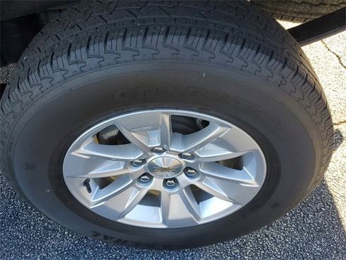 Used 2024 Chevrolet Silverado 1500 LT w/ Protection Package image 7