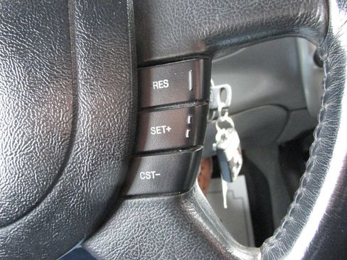 Used 2005 Ford Ranger XLT image 50