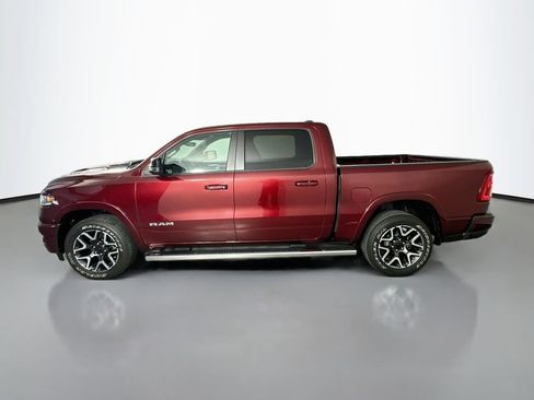 Used 2025 RAM 1500 Laramie w/ Sport Appearance Package AWD/4WD image 4