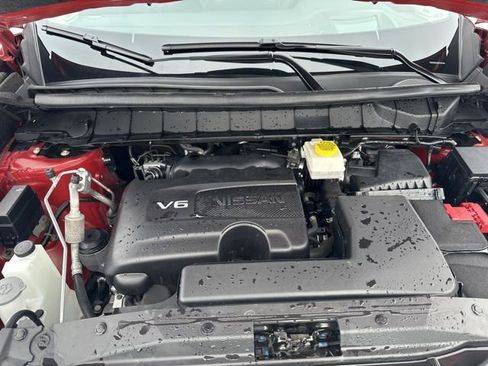 Used 2023 Nissan Pathfinder Platinum image 15