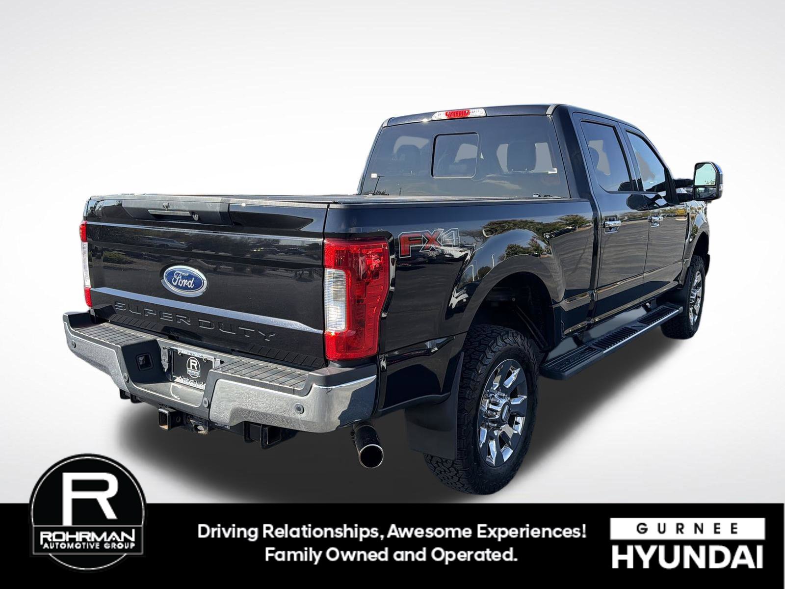 Used 2019 Ford F250 Lariat w/ Lariat Ultimate Package AWD/4WD image 10