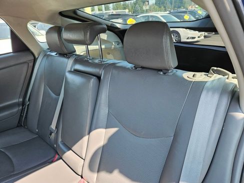 Used 2010 Toyota Prius Three FWD image 13