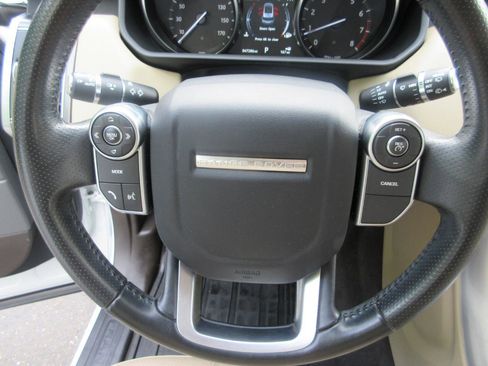 Used 2016 Land Rover Range Rover Sport SE AWD/4WD image 48