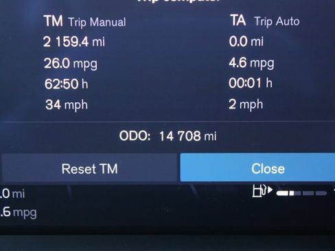 Used 2025 Volvo XC60 B5 Plus image 29