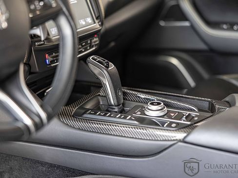 Used 2022 Maserati Levante F Tributo image 23