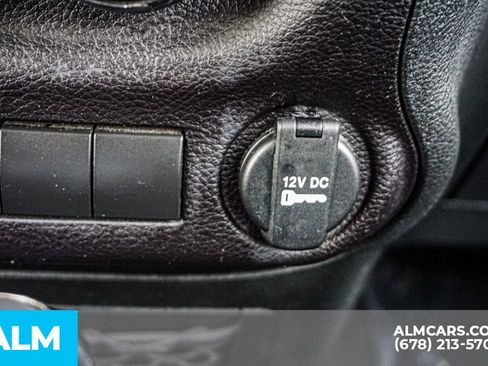 Used 2018 Jeep Wrangler Unlimited Sport S image 41