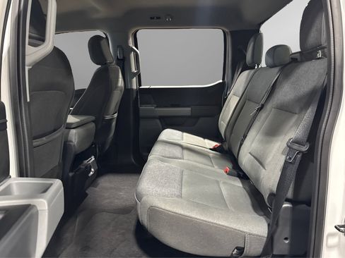 Used 2024 Ford F150 XLT image 37