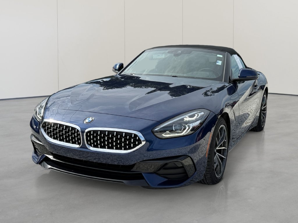 Used 2021 BMW Z4 sDrive30i w/ Convenience Package RWD image 1