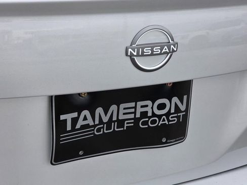 New 2025 Nissan Versa SV w/ Trunk Package image 22