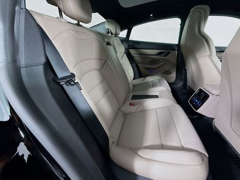 Certified 2025 Porsche Taycan image 28