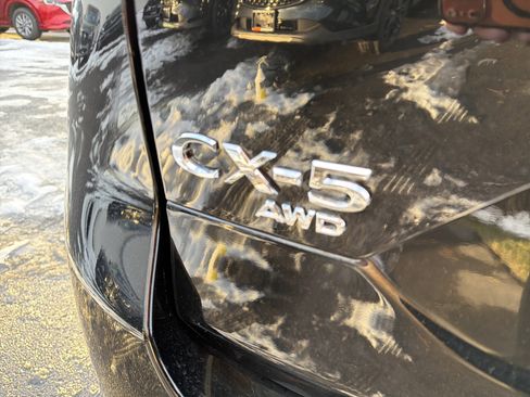 New 2025 MAZDA CX-5 Carbon Edition image 9