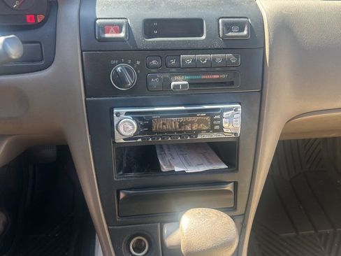 Used 1999 Nissan Maxima image 3