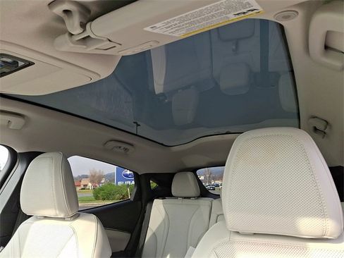 Used 2022 Ford Mustang Mach-E Premium image 15