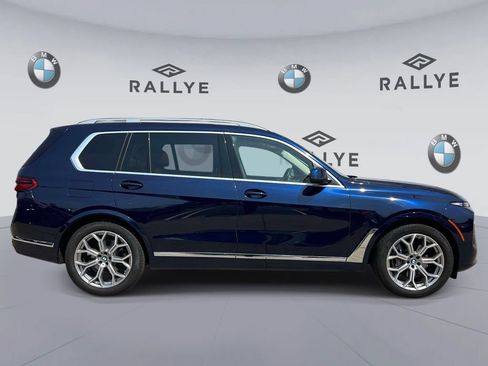 Used 2024 BMW X7 xDrive40i w/ Premium Package AWD/4WD image 4